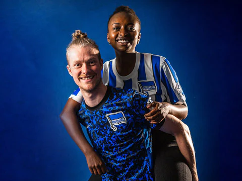 柏林赫塔客场大捷，连胜之路延续